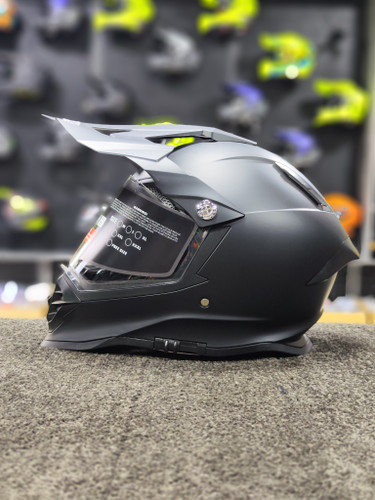 کلاه ادونچری IBK مدل Dual Sport Helmet نقاب نشکن