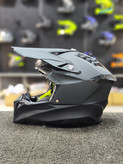 کلاه کراسی برند Airroh مدل Waarp Matte Black میدان دید وسیع